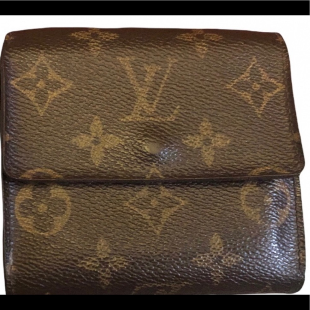 **AUTHENTIC*** Louis Vuitton wallet.